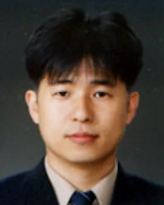 지귀연